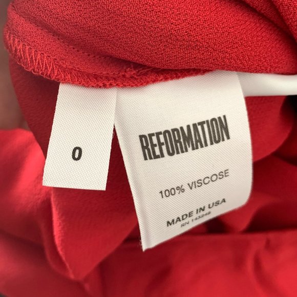 Reformation red midi skirt - Picture 6 of 6